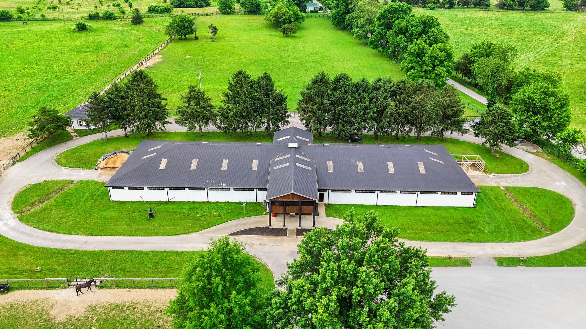 4160 Lexington Road Danville, KY 40422 - Photo 6 of 119 DJI_20250613102433_0937_D