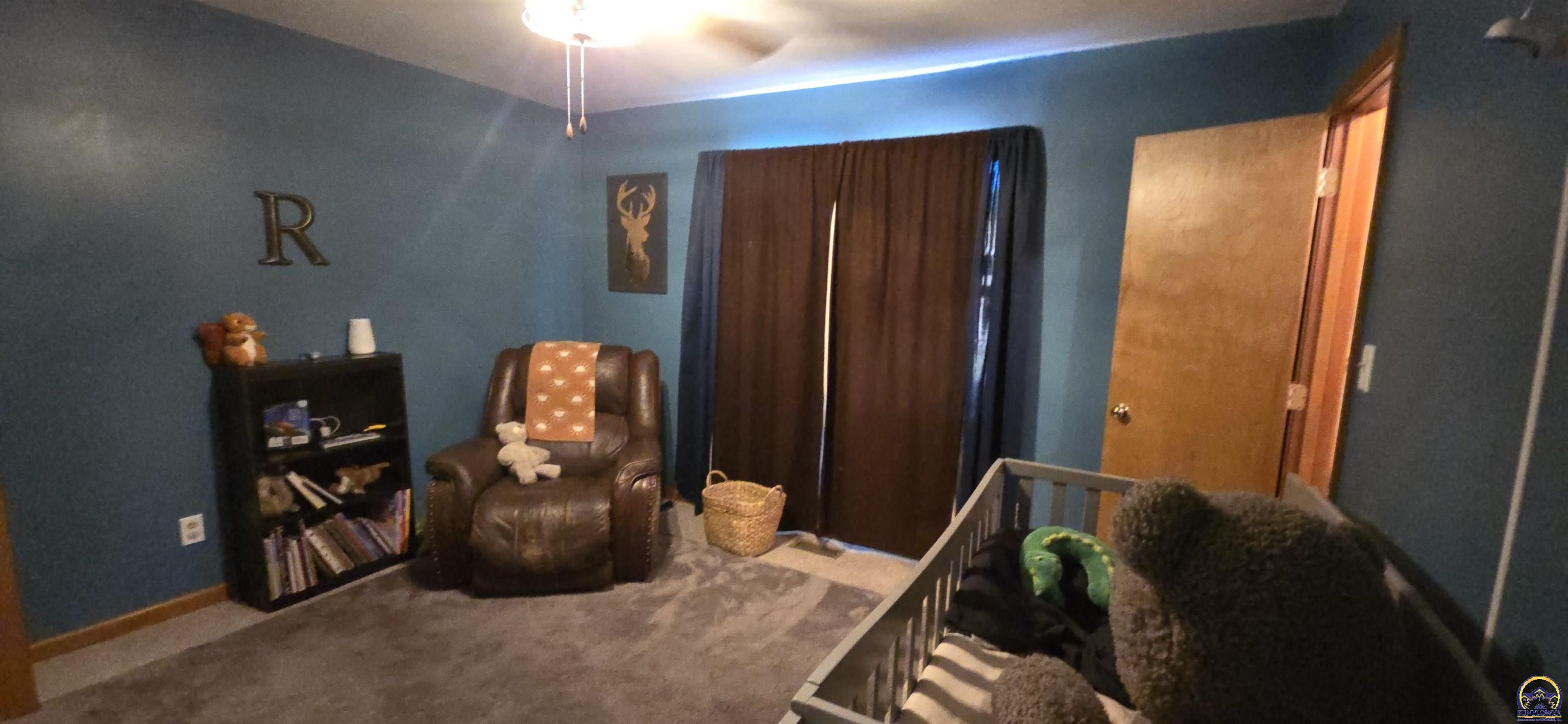 9020 Southwest Wanamaker Road Wakarusa, KS 66546 - Photo 15 of 41