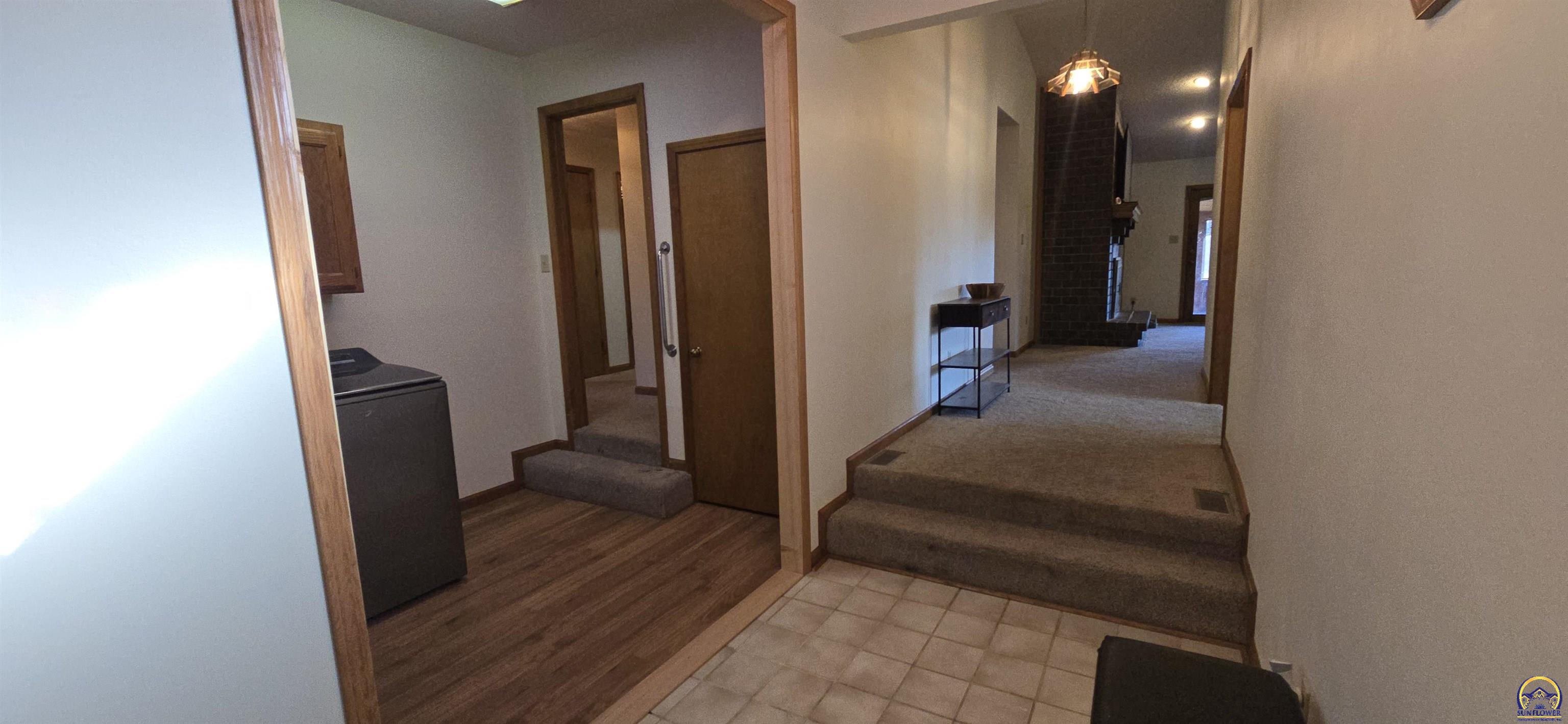 9020 Southwest Wanamaker Road Wakarusa, KS 66546 - Photo 2 of 41