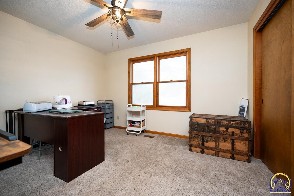 9020 Southwest Wanamaker Road Wakarusa, KS 66546 - Photo 24 of 44