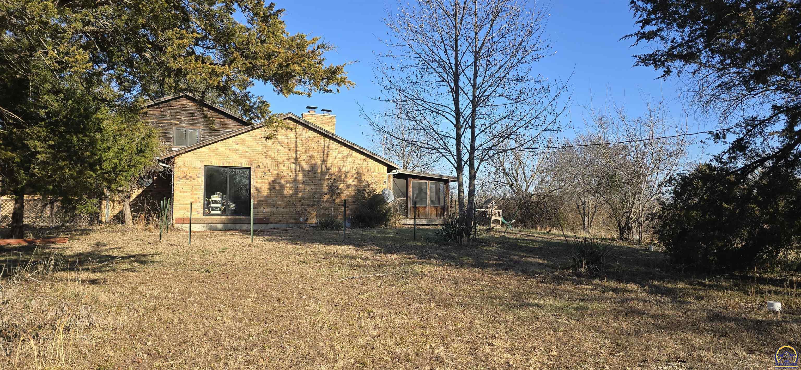 9020 Southwest Wanamaker Road Wakarusa, KS 66546 - Photo 25 of 41