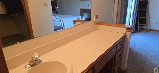 $475,000 | 9020 Southwest Wanamaker Road, Wakarusa, KS 66546