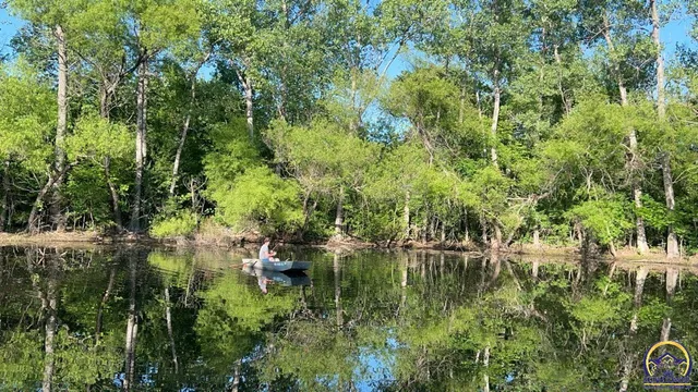 $475,000 | 9020 Southwest Wanamaker Road, Wakarusa, KS 66546