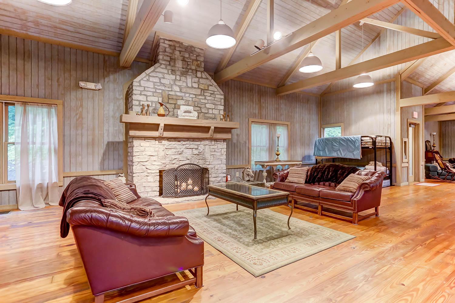 9568 Stage Road Logan, OH 43138 - Photo 15 of 67