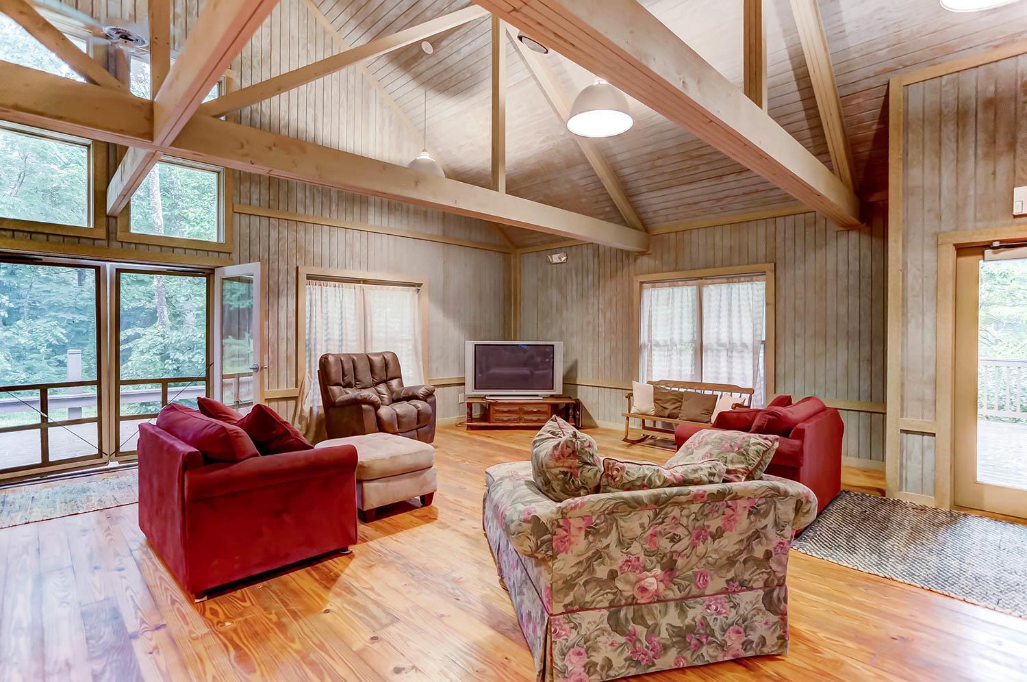 9568 Stage Road Logan, OH 43138 - Photo 25 of 67