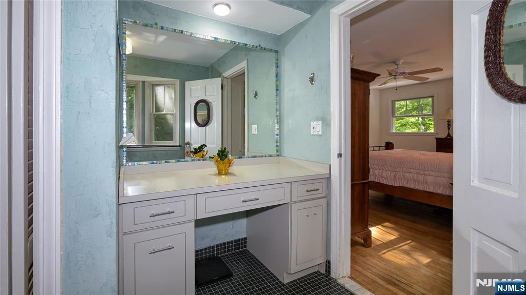 460 Laurel Lane Butler, NJ 07405 - Photo 15 of 32