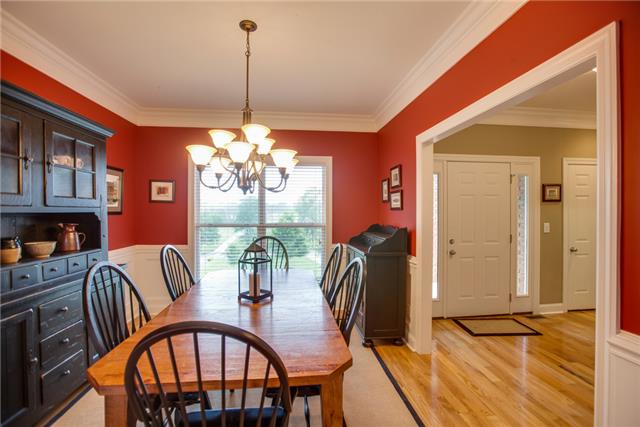 1939 Rock Springs Road Columbia, TN 38401 - Photo 3 of 19 Separate formal dining room.