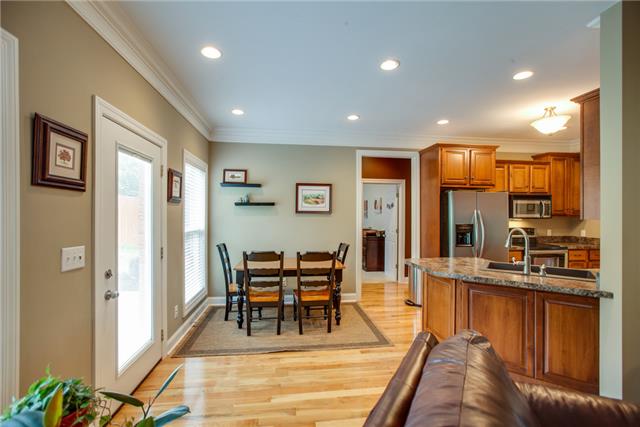 1939 Rock Springs Road Columbia, TN 38401 - Photo 6 of 19 Separate eating/dining area in kitchen.