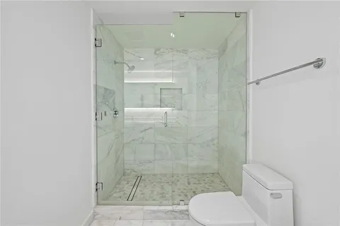 $695,000 | 401 North Birch Road, Unit 614, Fort Lauderdale, FL 33304