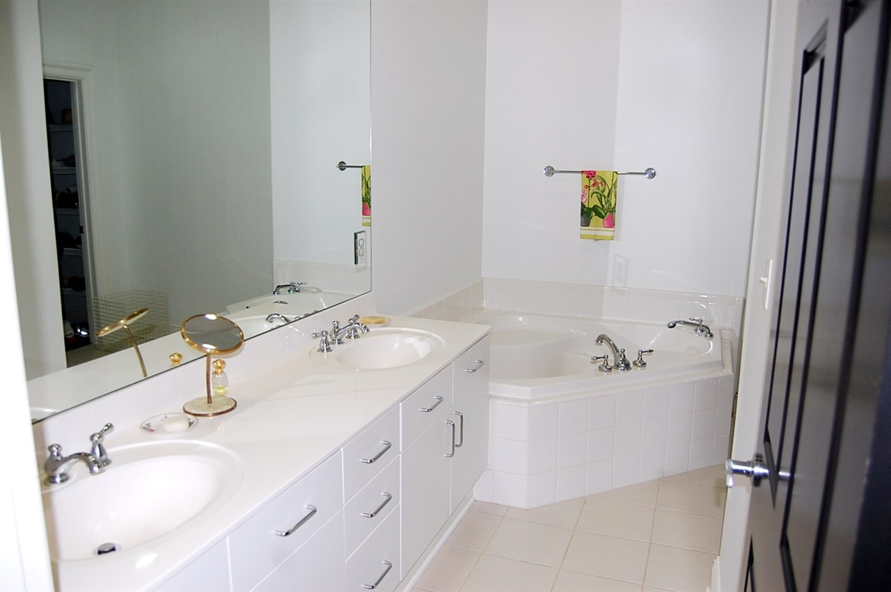2813 Market Bridge Lane, Unit 305 Raleigh, NC 27608 - Photo 13 of 23 Master Bath/Spa