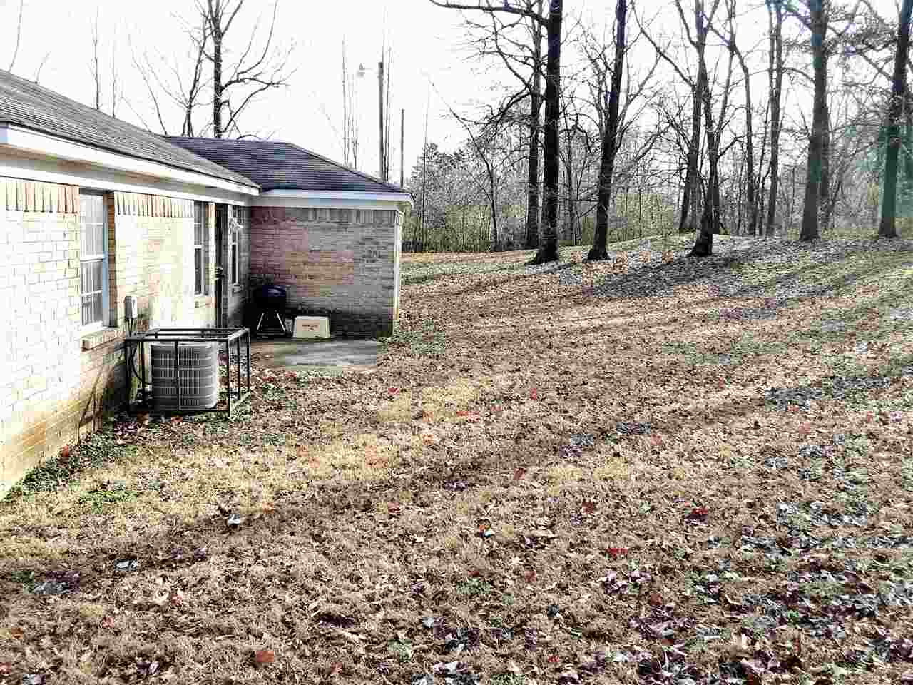 255 Delta Road Memphis, TN 38109 - Photo 7 of 8