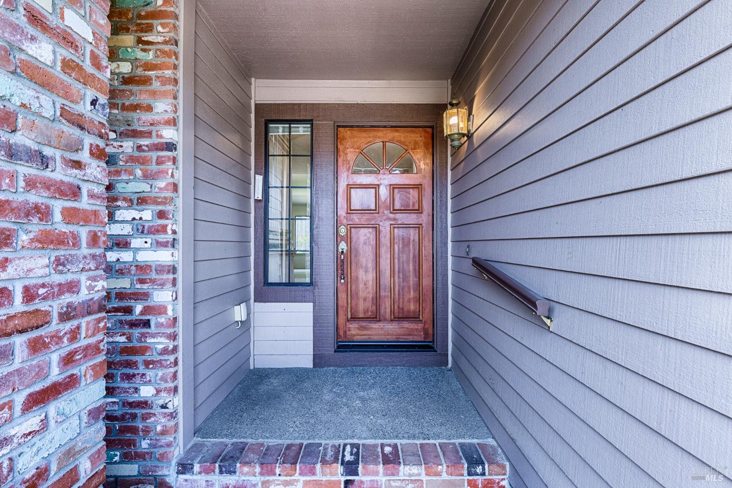 367 Miramonte Court Santa Rosa, CA 95409 - Photo 3 of 37 Gallery Image 3