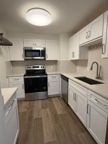 $3,400 | 5600 North Flagler Drive, Unit 1807, West Palm Beach, FL 33407