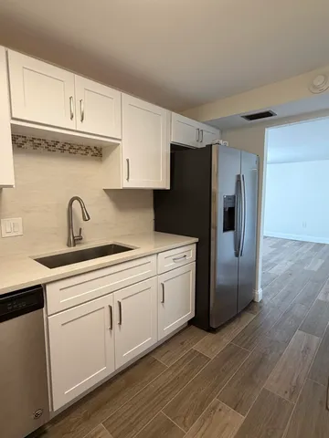 $3,400 | 5600 North Flagler Drive, Unit 1807, West Palm Beach, FL 33407