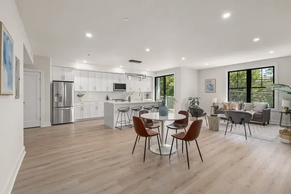 $5,900,000 | 260 Elm Street, Everett, MA 02149