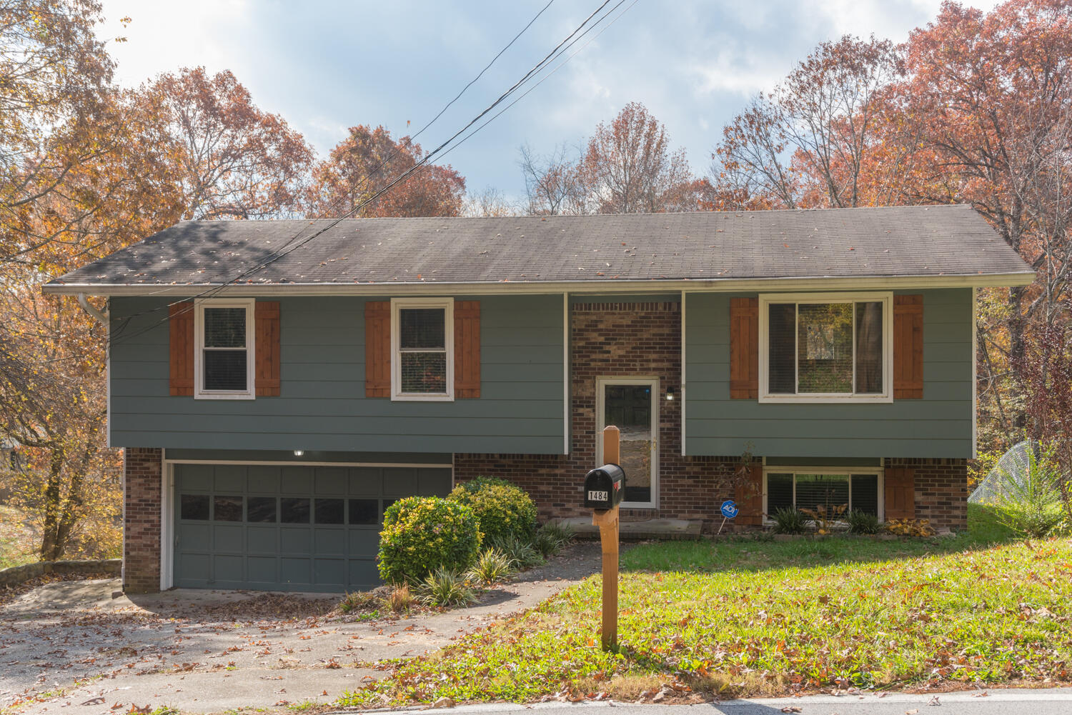 1484 Bowman Road Hixson, TN 37343 - Photo 2 of 24 1484_Bowman_Rd_03