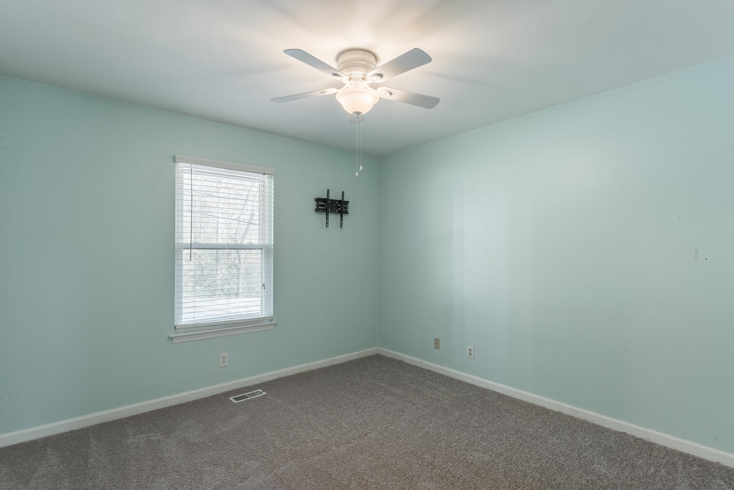 1484 Bowman Road Hixson, TN 37343 - Photo 17 of 24 1484_Bowman_Rd_21