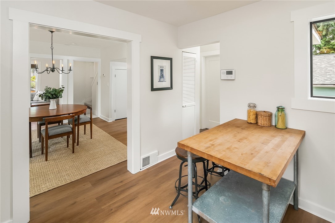915 North 75th Street Seattle, WA 98103 - Photo 14 of 31 Gallery Image 14