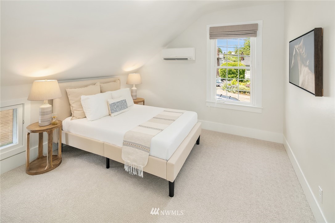 915 North 75th Street Seattle, WA 98103 - Photo 20 of 31 Gallery Image 20