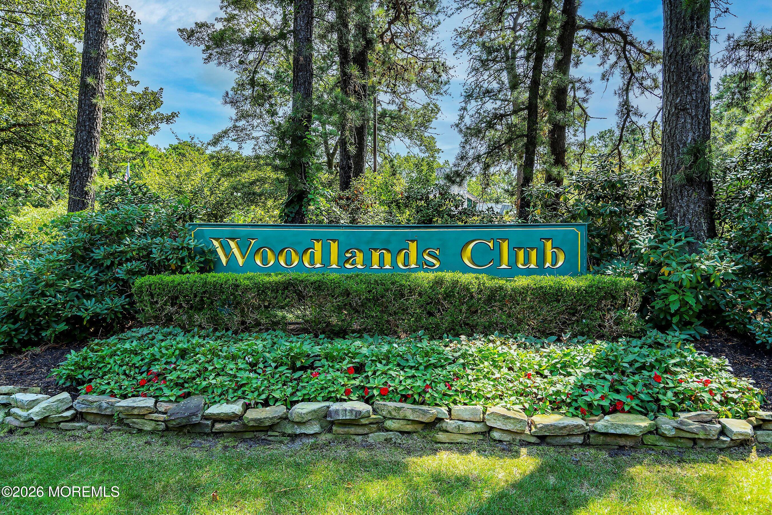 1579 Goldspire Road Toms River, NJ 08755 - Photo 25 of 43 36-Club Sign