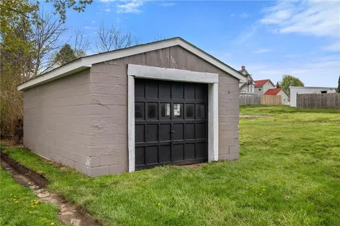 $139,999 | 1213 Finch Street, New Castle, PA 16101