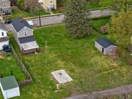 $139,999 | 1213 Finch Street, New Castle, PA 16101