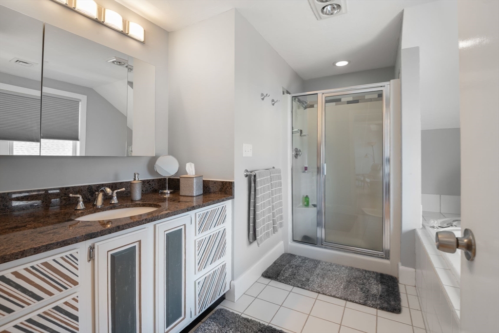 66 Glades Road, Unit 8 Scituate, MA 02066 - Photo 19 of 27