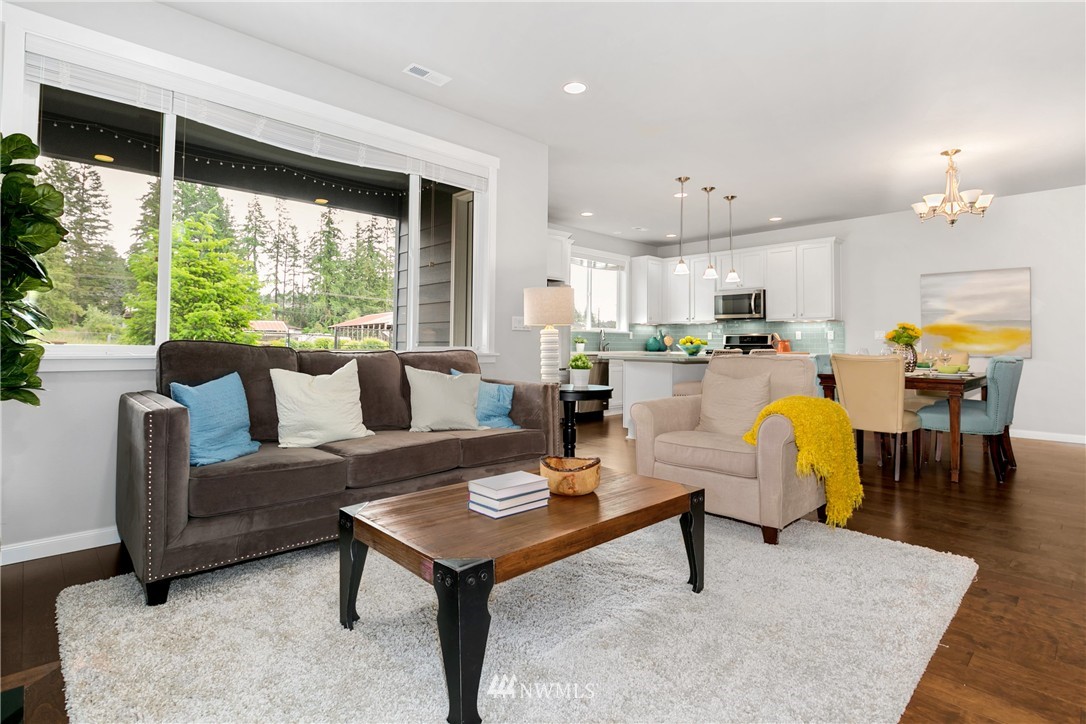 17901 38th Drive Southeast Bothell, WA 98012 - Photo 8 of 21 Gallery Image 8
