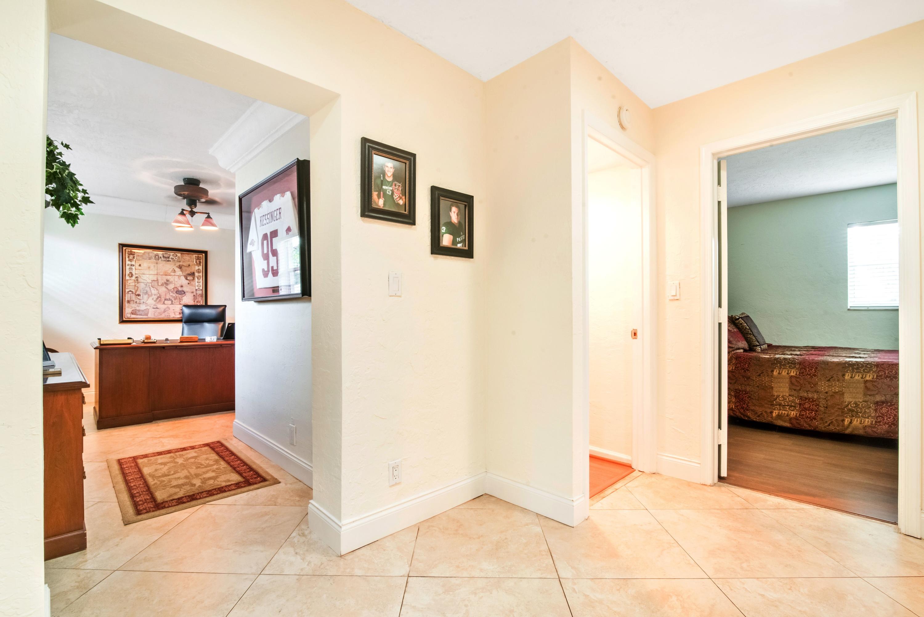 730 Southwest 2nd Street Boca Raton, FL 33486 - Photo 19 of 34 KbTnolm0