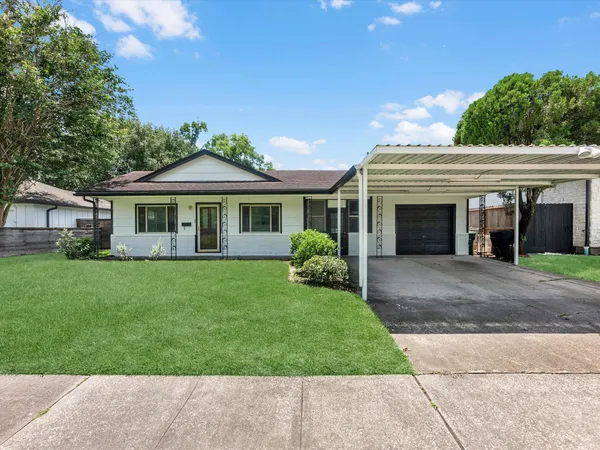 $1,700 | 8549 Western Drive, Houston, TX 77055