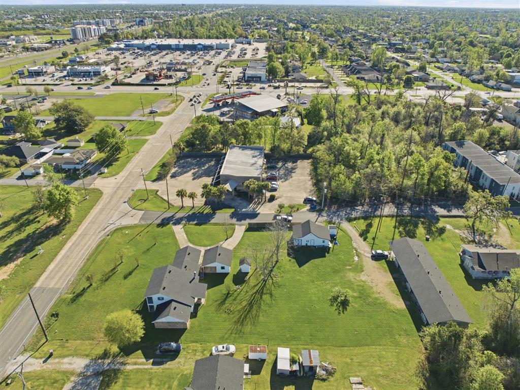 1905 West Prien Lake Road Lake Charles, LA 70605 - Photo 4 of 8