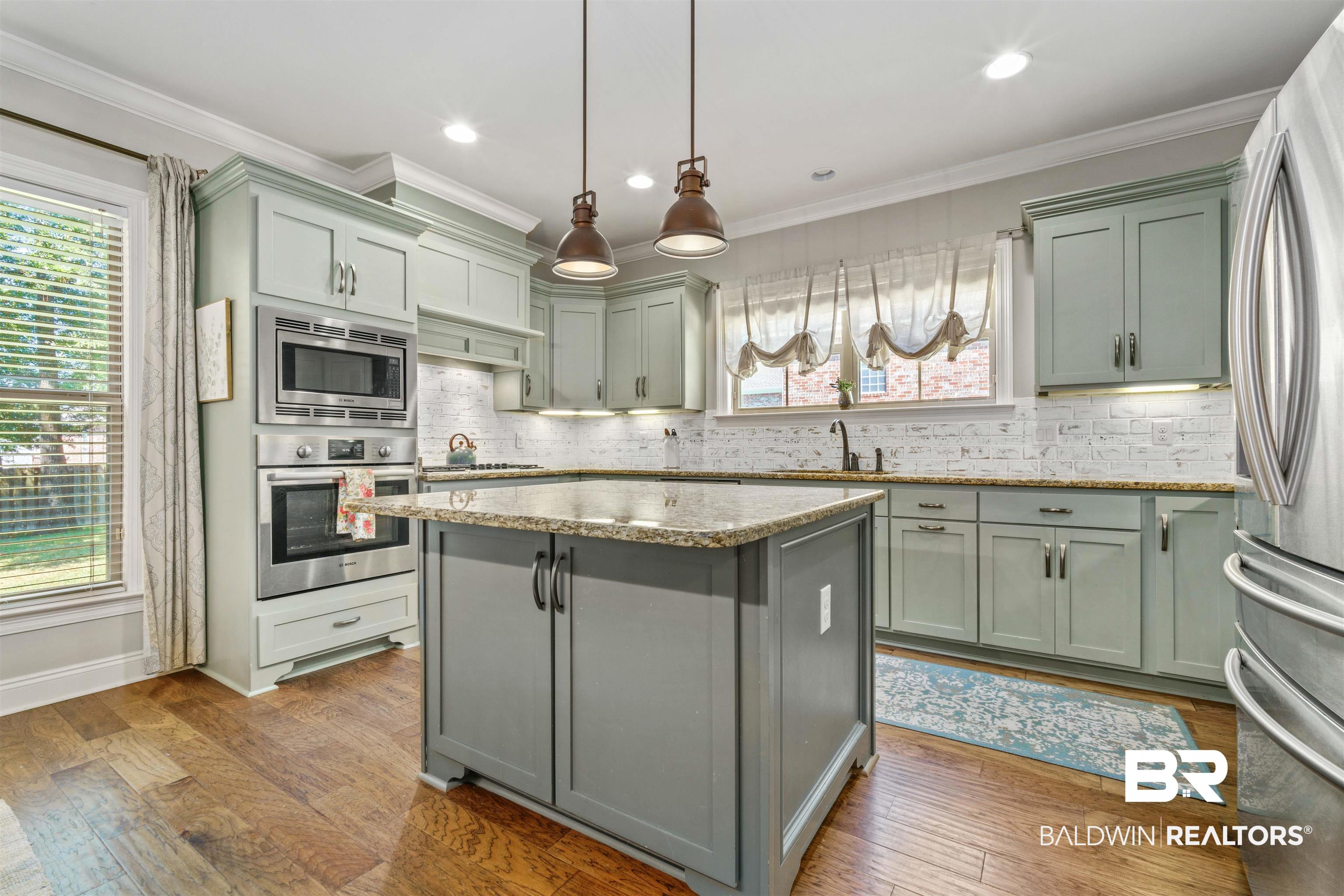 30813 Commander Court Daphne, AL 36527 - Photo 5 of 38