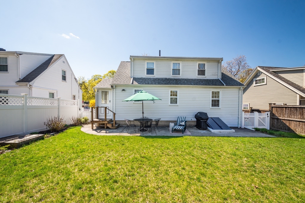 73 Roberts Road Medford, MA 02155 - Photo 28 of 30 Gallery Image 28