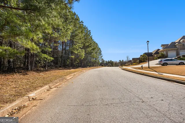 $149,000 | 2501 Lake Erma Drive, Hampton, GA 30228