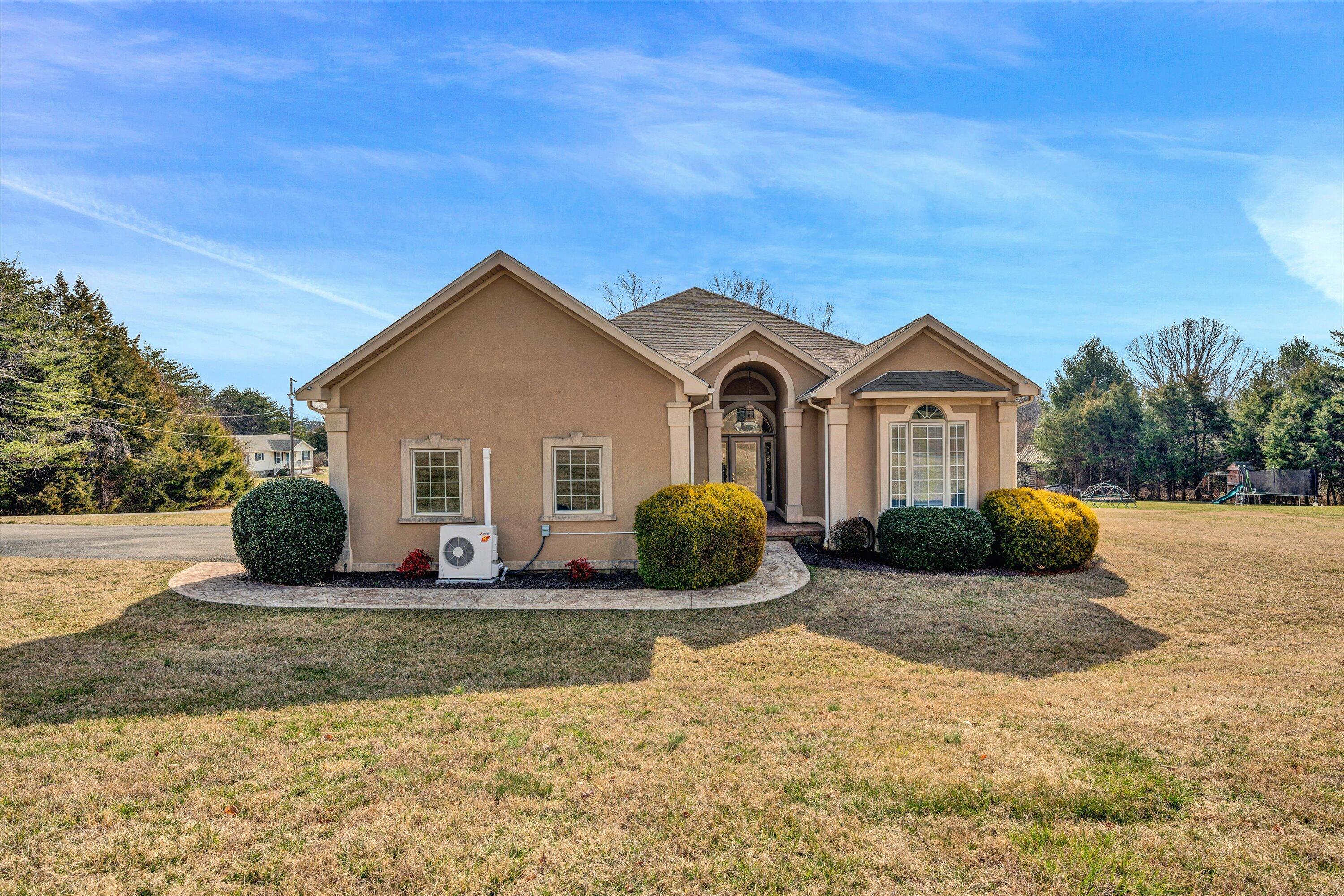 20 Stripers Landing Road Moneta, VA 24121 - Photo 1 of 33 Well Kept, Water Access Home