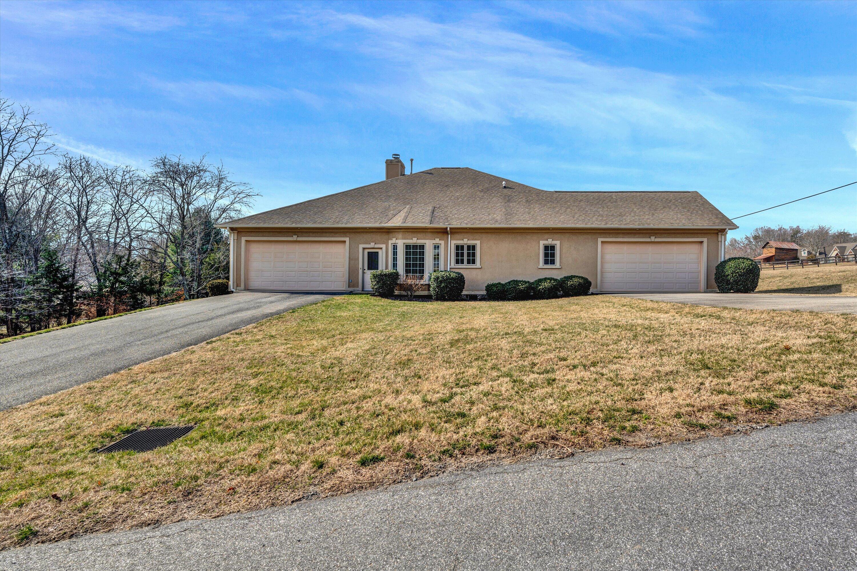 20 Stripers Landing Road Moneta, VA 24121 - Photo 29 of 33 29-022220240031