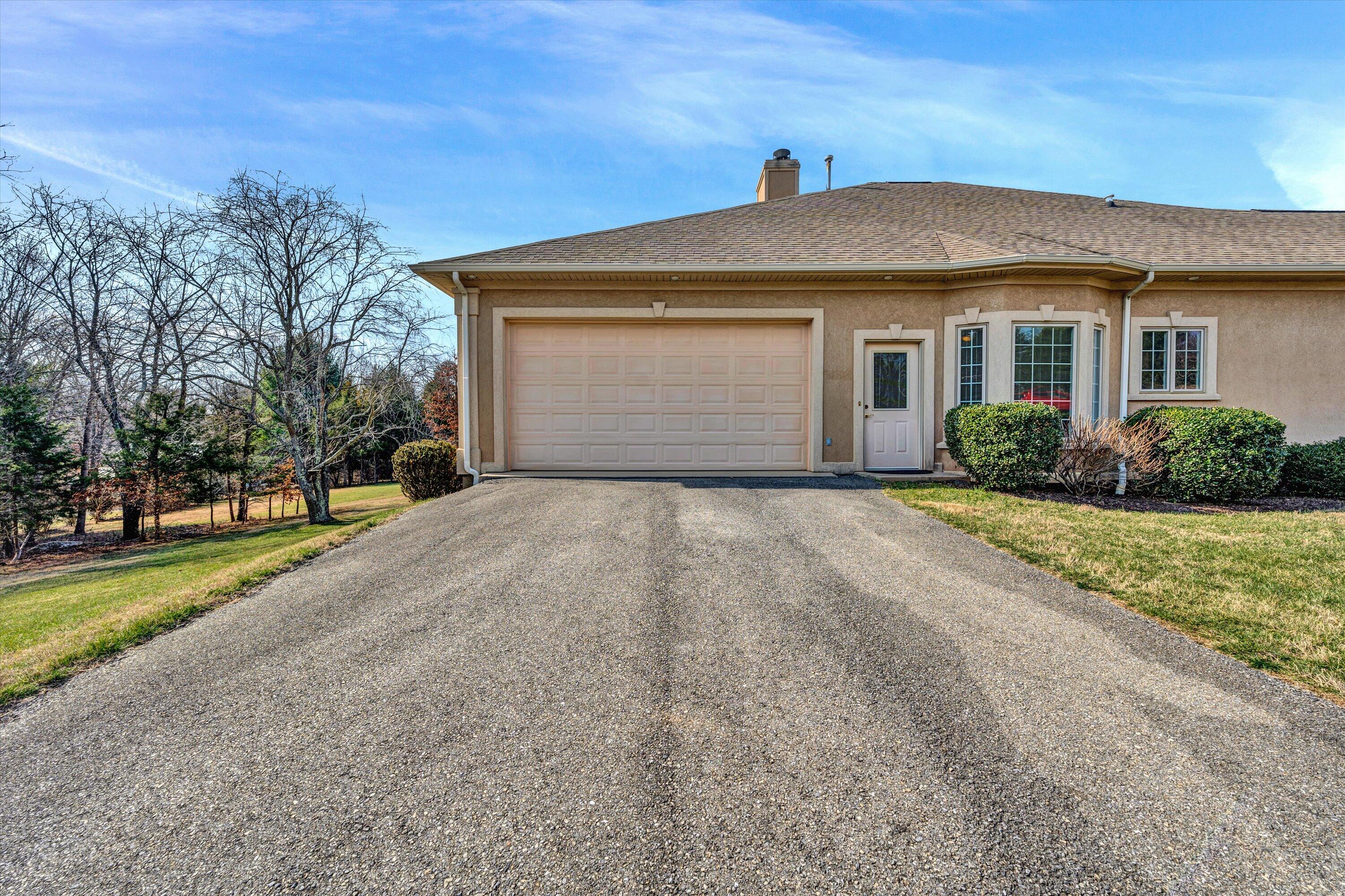 20 Stripers Landing Road Moneta, VA 24121 - Photo 30 of 33 30-022220240030