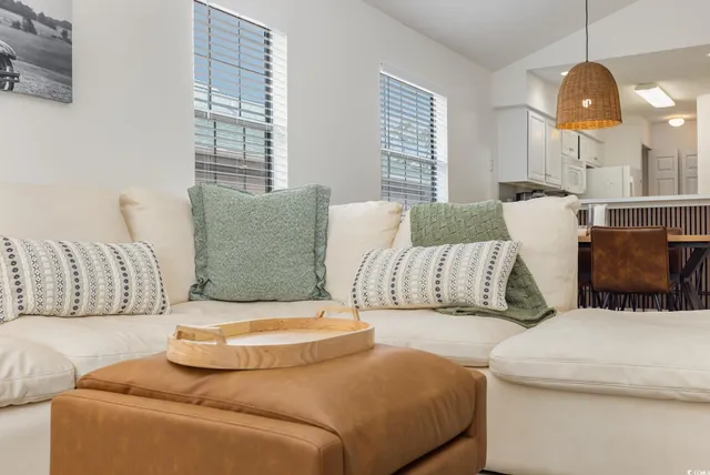 $332,800 | 504 Pinehurst Lane, Unit 18H, Pawleys Island, SC 29585