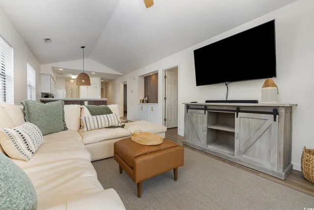 $332,800 | 504 Pinehurst Lane, Unit 18H, Pawleys Island, SC 29585