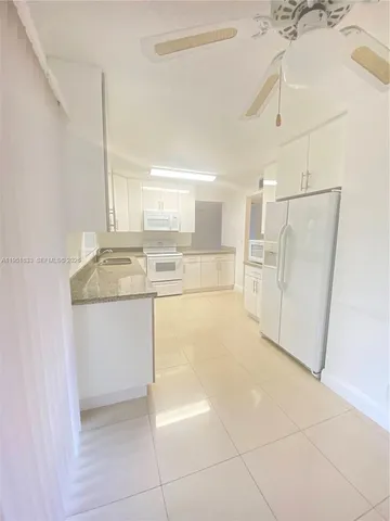 $3,200 | 654 Woodgate Circle, Unit C, Sunrise, FL 33326