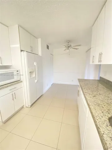 $3,200 | 654 Woodgate Circle, Unit C, Sunrise, FL 33326