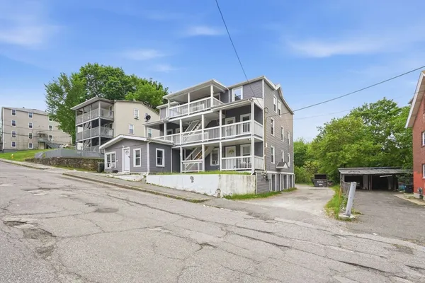 $1,320,000 | 88 Cross Street, Southbridge, MA 01550