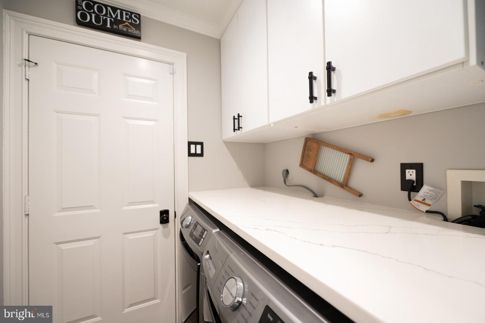 1319 Longmeadow Road Garnet Valley, PA 19060 - Photo 28 of 69 Laundry Room Quartz Countertop