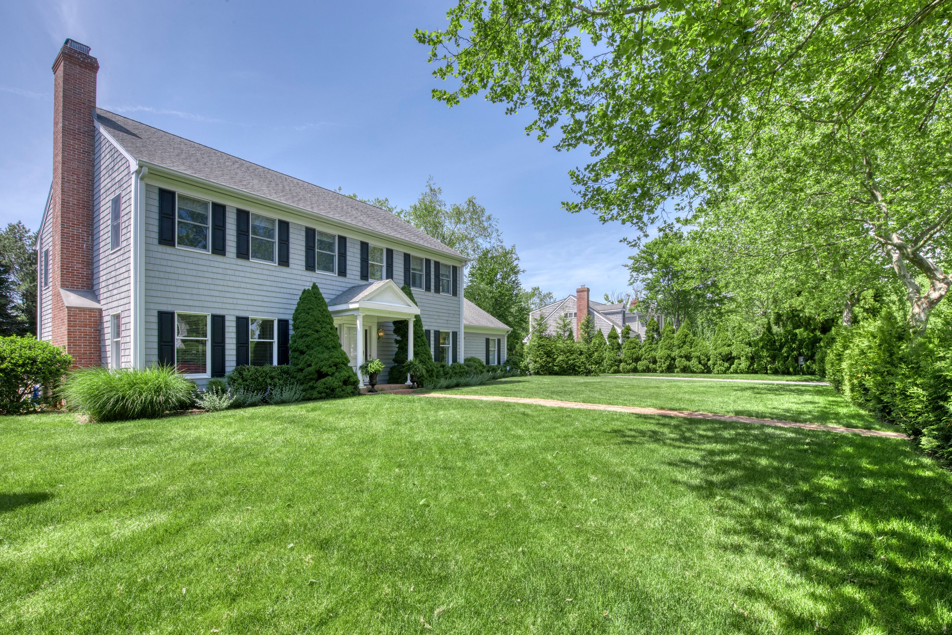 144 Coopers Farm Road Southampton, NY 11968 - Photo 1 of 17