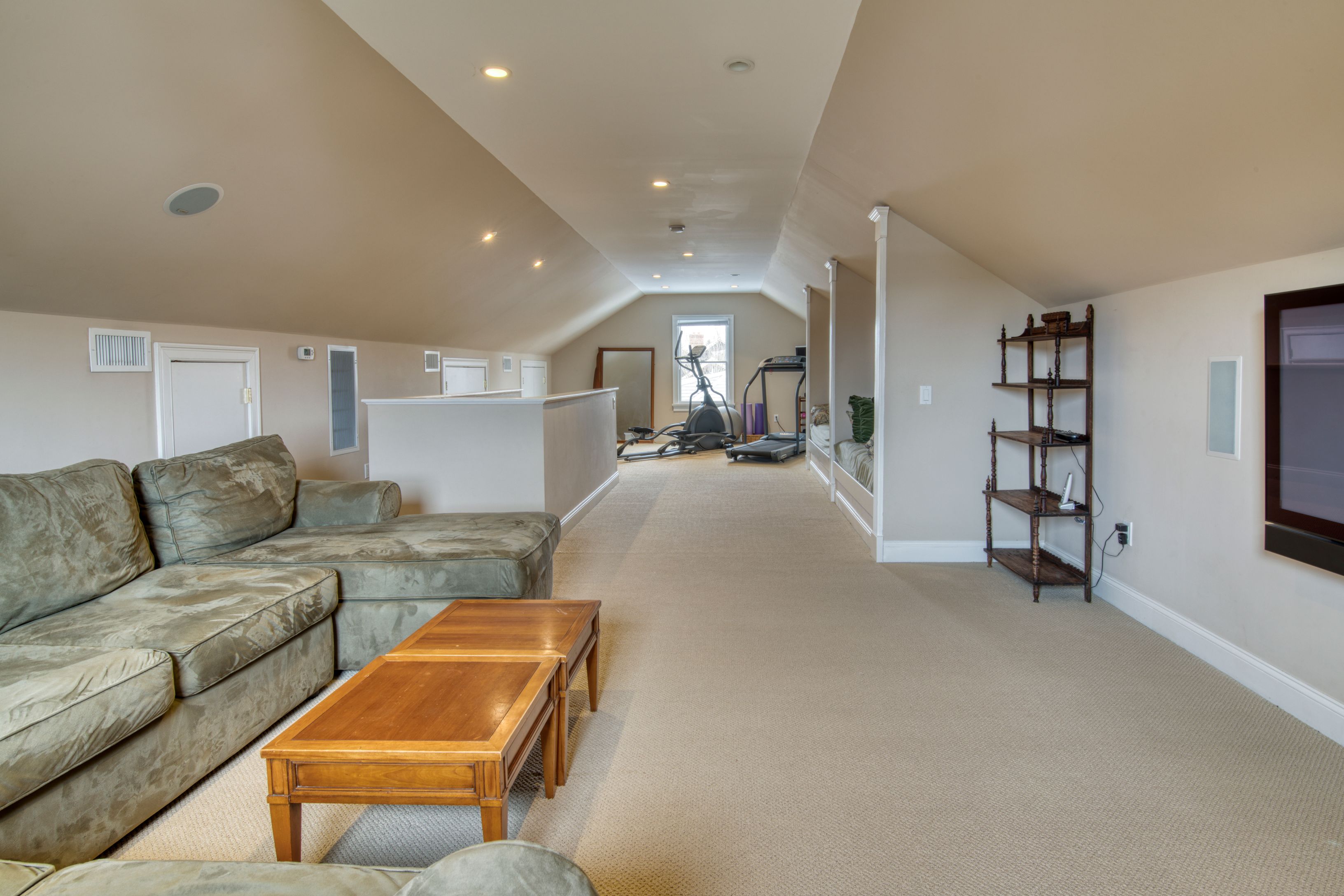 144 Coopers Farm Road Southampton, NY 11968 - Photo 16 of 17