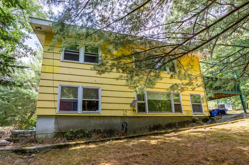 35 Whipple Road Lexington, MA 02420 - Photo 7 of 38
