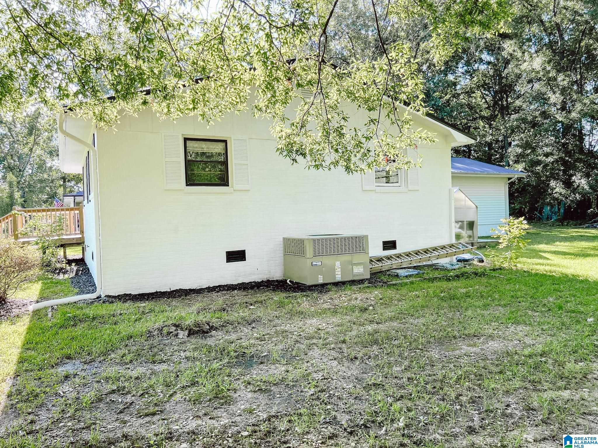 3651 Black Road Rainbow City, AL 35906 - Photo 7 of 28