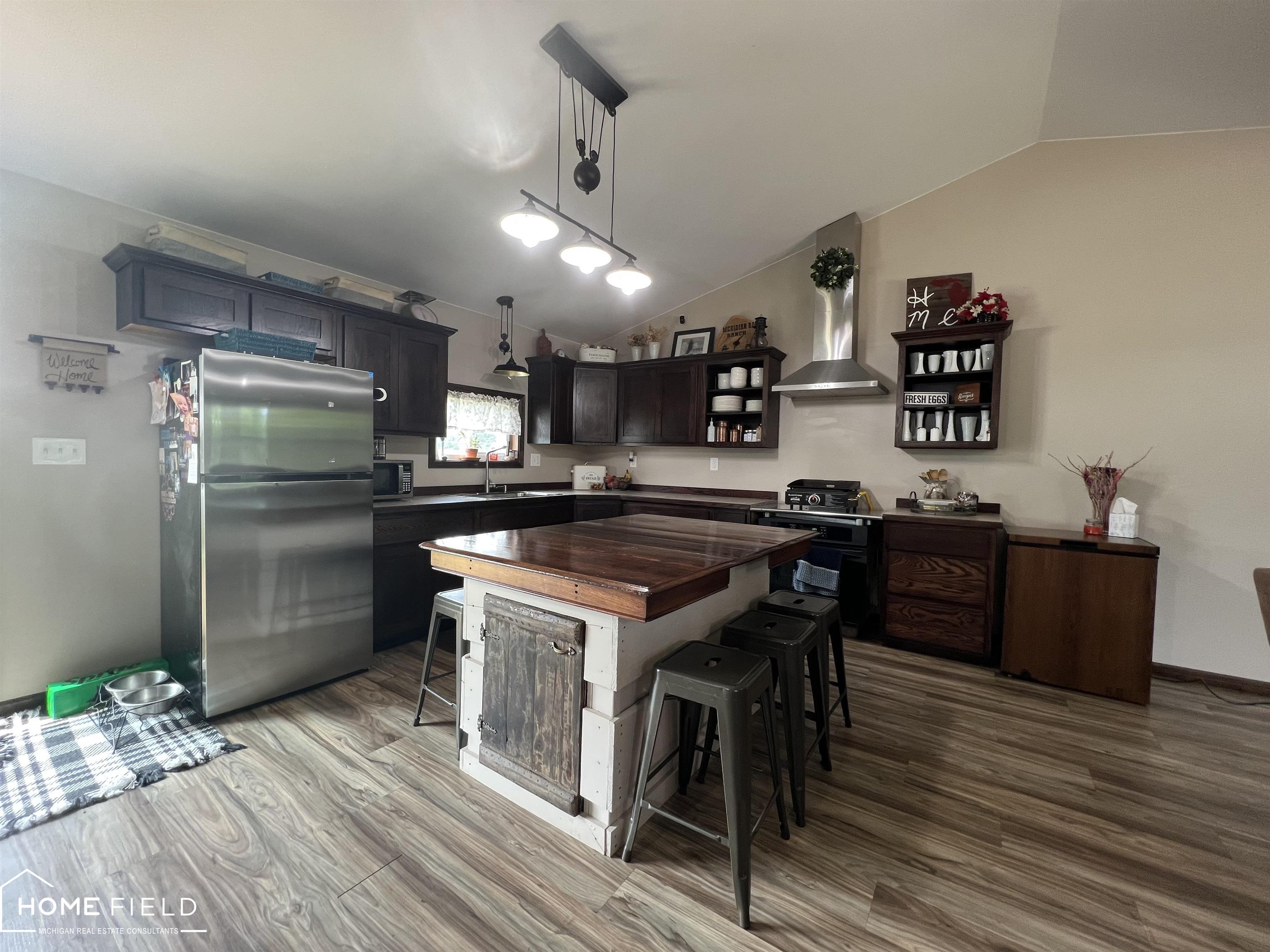 7500 South Meridian Road Bannister, MI 48807 - Photo 9 of 33 50117683-8.JPG