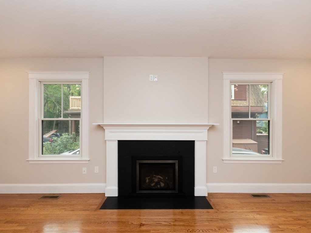 36 Orchard Road Brookline, MA 02445 - Photo 6 of 42 Gallery Image 6