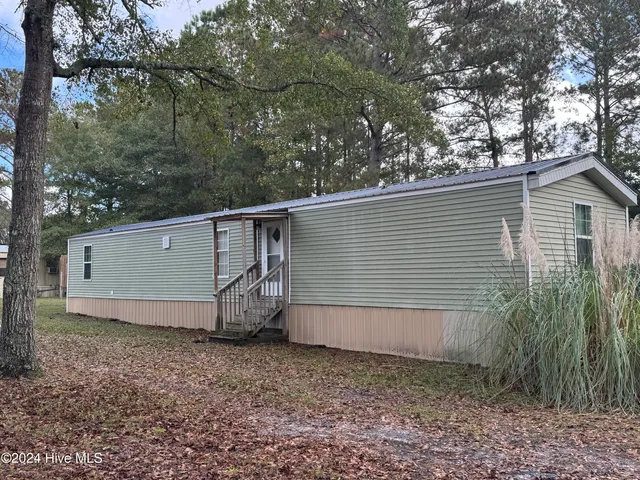 $139,900 | 587 Mary Lou Lane Southwest, Supply, NC 28462